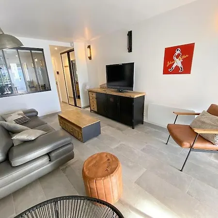 113, Port Ambonne Au Village Naturiste